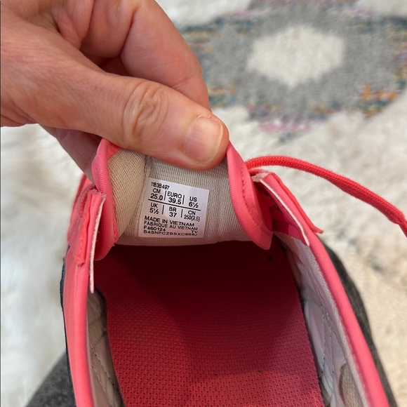 Onitsuka Tiger Mexico 66 Shoes in Pink Cameo. - Picture 5 of 8